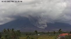 Wulkan Semeru znowu aktywny. Nagranie z Indonezji