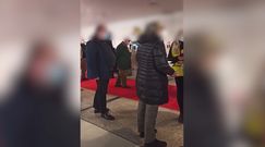 Szczepienia na COVID. Tłumy w kolejce w Szpitalu Narodowym