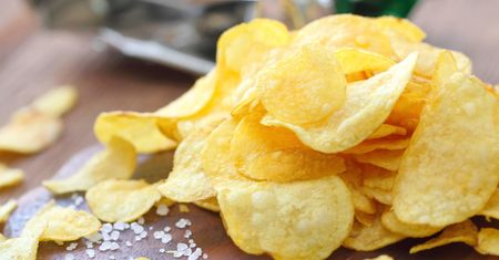 8 pomysłów na domowe chipsy