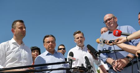 Walka między PSL a PiS się zaostrza. Ludowcy z nowym spotem na koniec kampanii