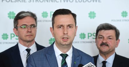 Kacprzak: Łatwiej jest pożegnać Grzegorza niż miejsce w Sejmie (Opinia)