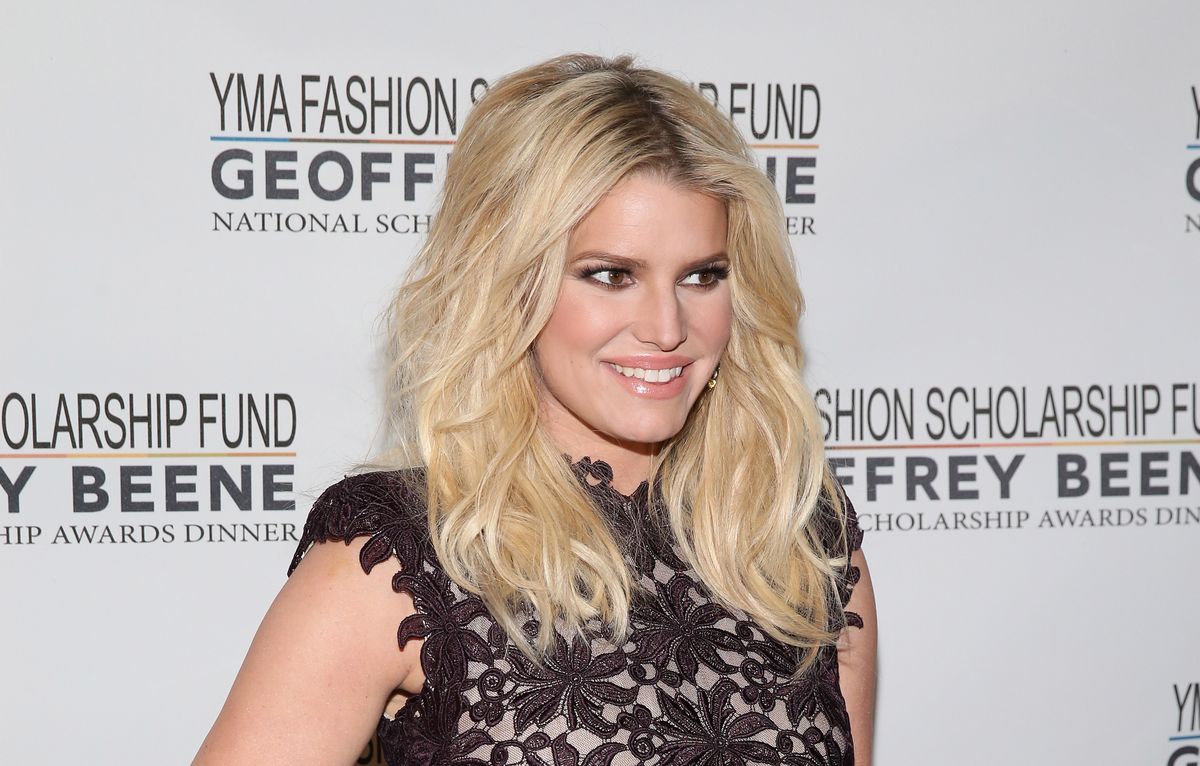 Jessica Simpson dementuje plotki na temat ciąży