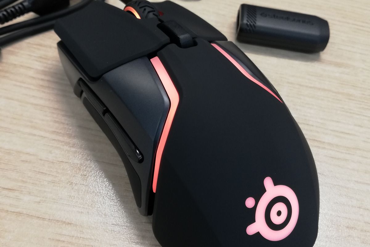 SteelSeries Rival 650. Bezprzewodowy potwór - wytrzyma ponad dobę po chwilowym ładowaniu