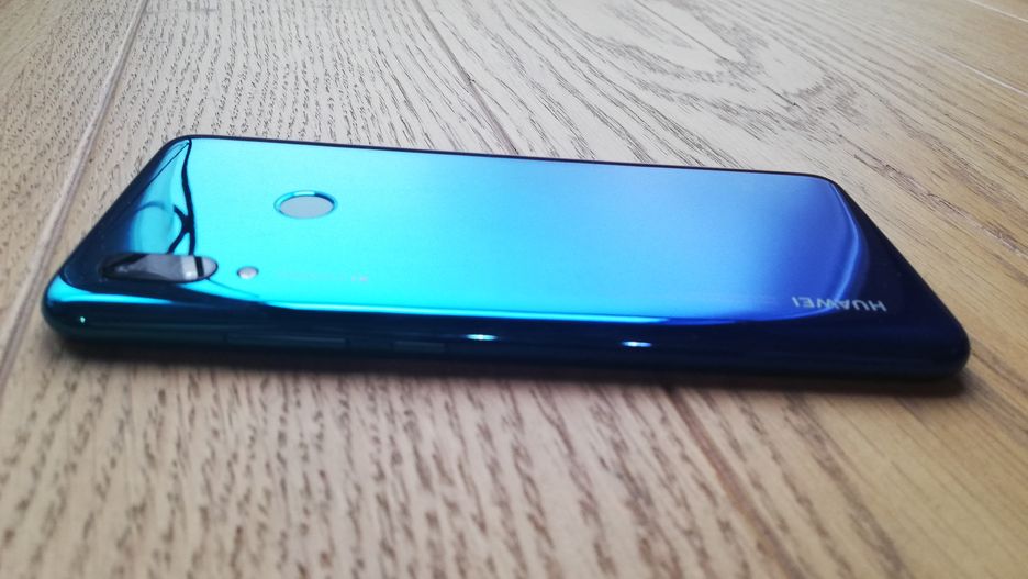 Nowy Huawei P Smart prezentuje się świetnie