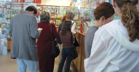 Leki na cukrzycę z metforminą. Apteki w nadal będą je sprzedawać