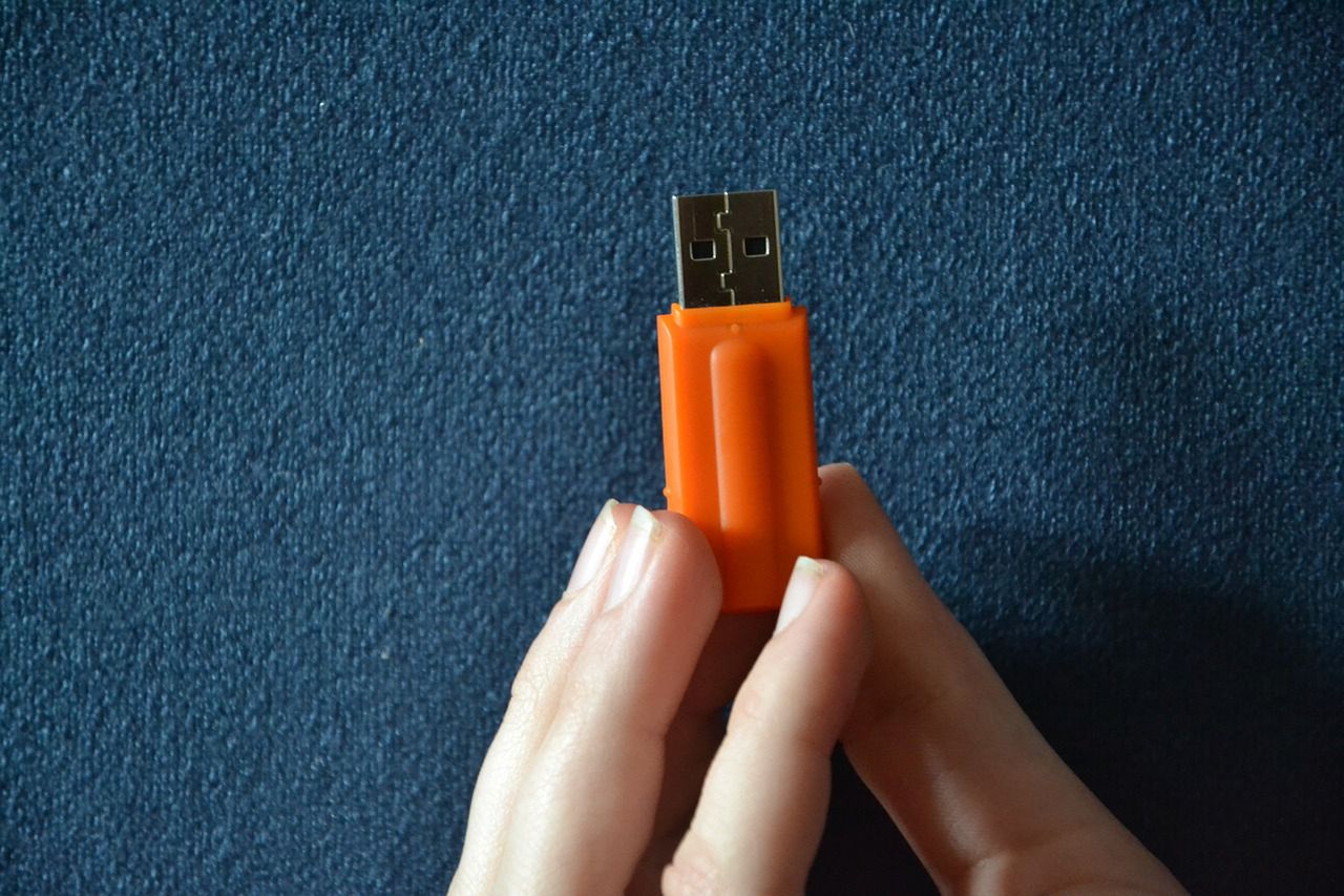 Jak zrobić bootowalny pendrive - sposoby