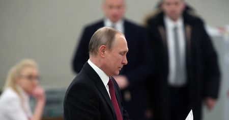 Wybory w Rosji bez oficjalnych wyników. Wstrzymany komunikat