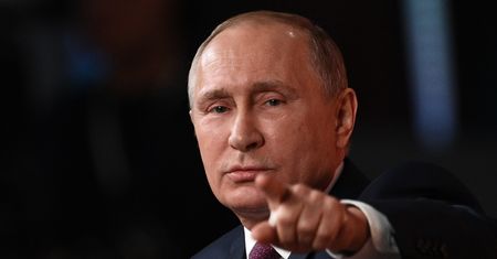 "Mamy dość tych bzdur". Stanowcze słowa Putina o katastrofie smoleńskiej