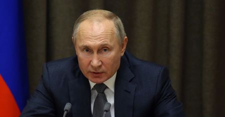 Władimir Putin zakłada swoją encyklopedię w internecie