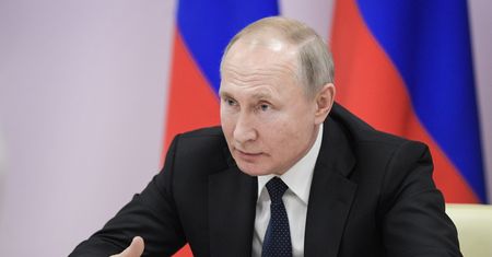 Władimir Putin i spór o historię. Rosja chce rezolucji potępiającej Polskę