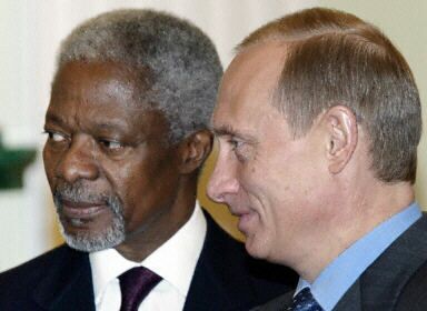 Annan spotkał się z Putinem i Fradkowem