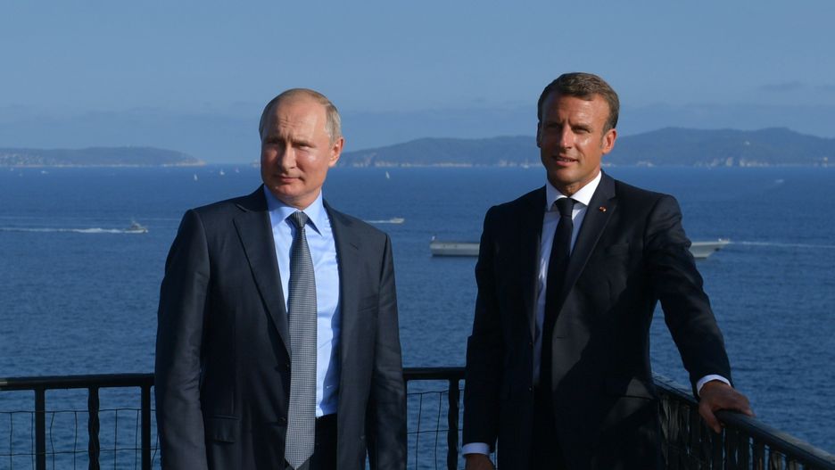 Emmanuel Macron w wywiadzie dla tygodnika "Economist" z 7 listopada mówił o "śmierci mózgowej" NATO  