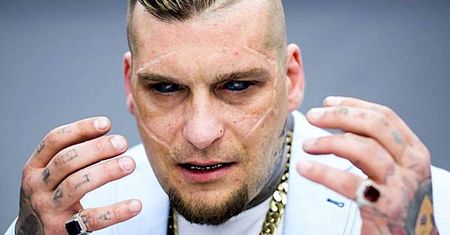 Prawdziwa sensacja! Raper Popek wystąpi w popularnym telewizyjnym show! U jego boku zobaczymy prawdziwą seksbombę!