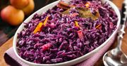 Sezonowy dodatek do obiadu. Wykwintna surówka z czerwonej kapusty