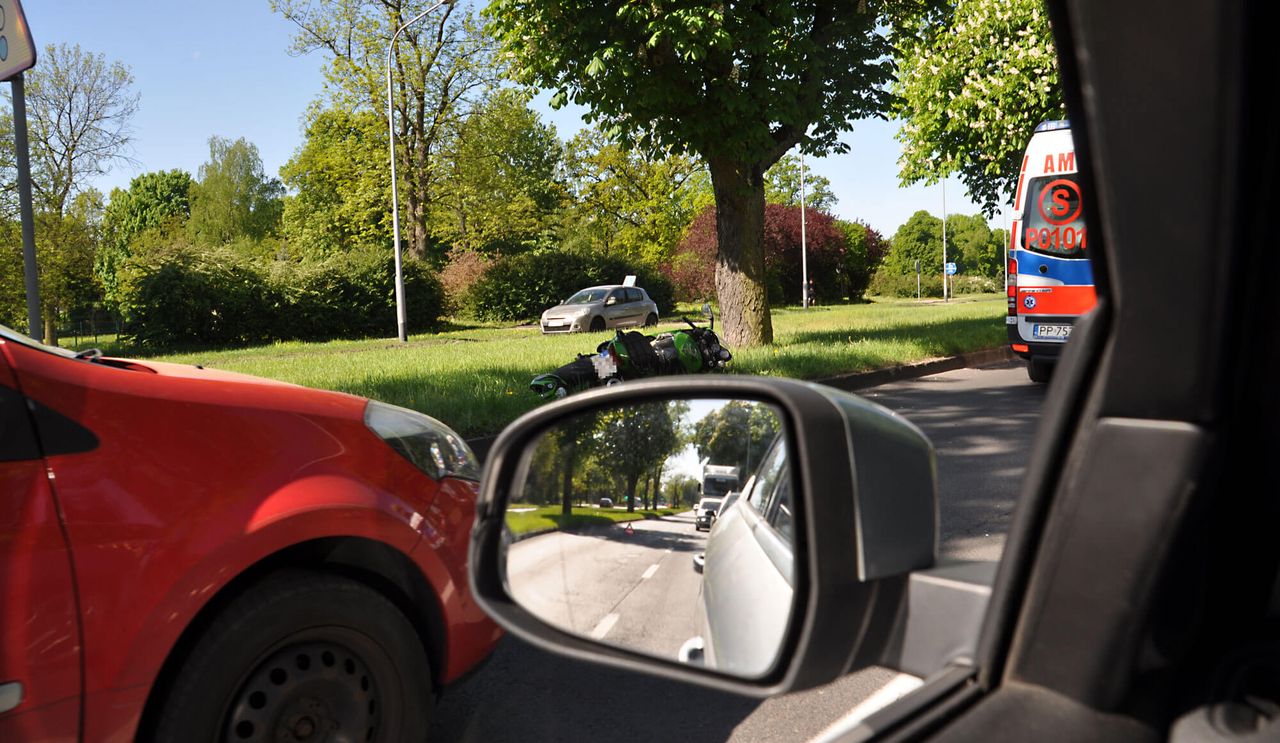 Wypadek z udziałem samochodu egzaminacyjnego