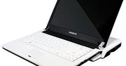 Laptop z zewnętrzną kartą graficzną GeForce GT220