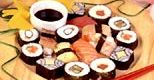 Sushi z wędzonym łososiem