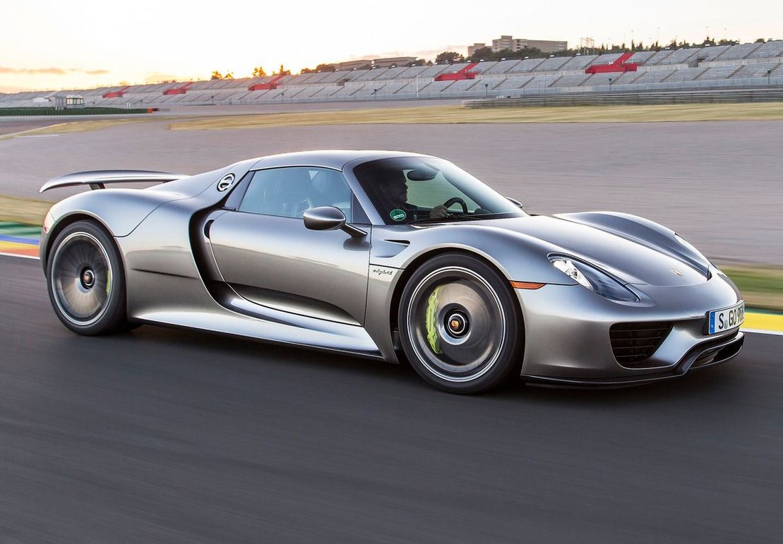 Ile kosztują części zamienne do sportowego Porsche? Można się zdziwić