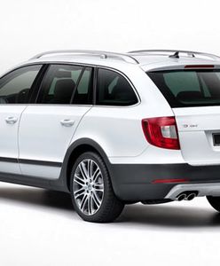 Skoda Superb Combi Outdoor udaje terenówkę