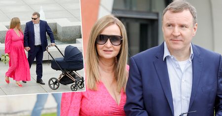 Jacek Kurski z żoną i córeczką uczcili święto kina. Byli w centrum uwagi paparazzi. Joanna zachwyciła kreacją