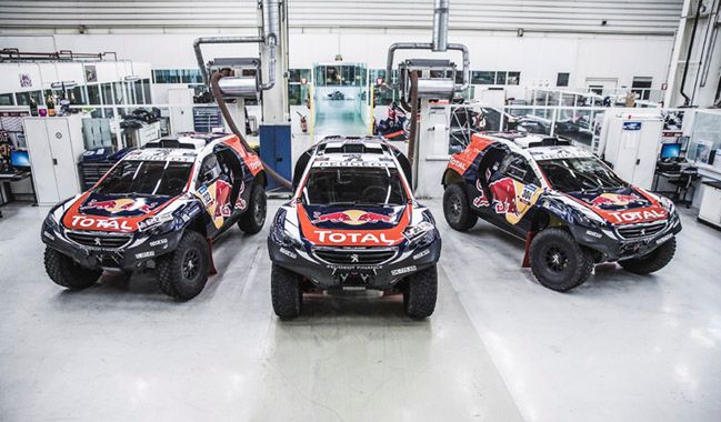 Peugeot 2008 DKR: myśliwiec na pustyni