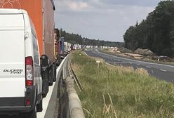 Gigantyczny korek na E75 na trasie Łódź - Częstochowa. Zator ma około 13 km