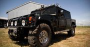 Czarny Hummer H1 Tupaca na sprzedaż. Drugi raz w ciągu 18 miesięcy