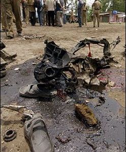 W zamachu w Kaszmirze zginęło co najmniej 8 osób