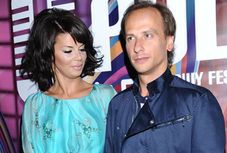 W co pogrywa Górniak?