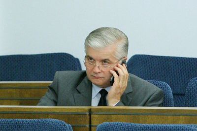 Cimoszewicz nie chce na prezydenta mimo sondażu