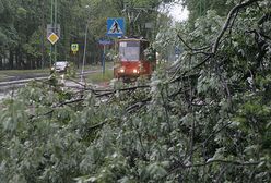 Burze nad Polską: 15-latka nie żyje, 17 osób rannych