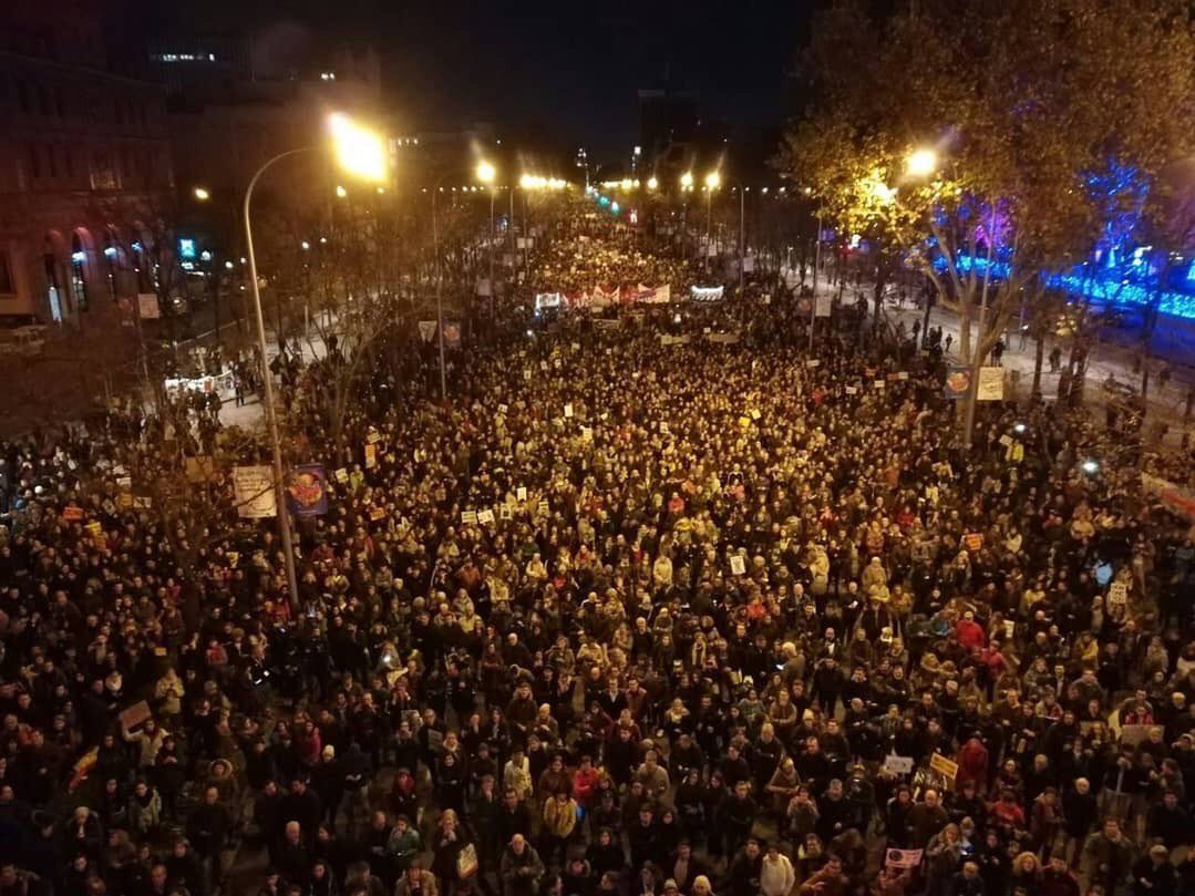 Hiszpania: „Dość!” Setki tysięcy protestujących przeciwko stanowi systemu opieki zdrowotnej w Madrycie.