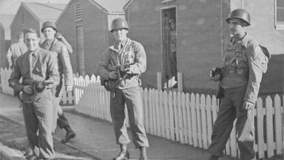 Żołnierze 506. Pułku Piechoty Spadochronowej w trakcie szkolenia w Camp Toccoa. 1942 r.