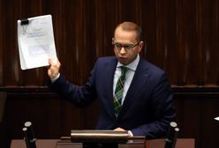 Poseł opozycji pyta dwie znane instytucje o pieniądze na walkę z koronawirusem