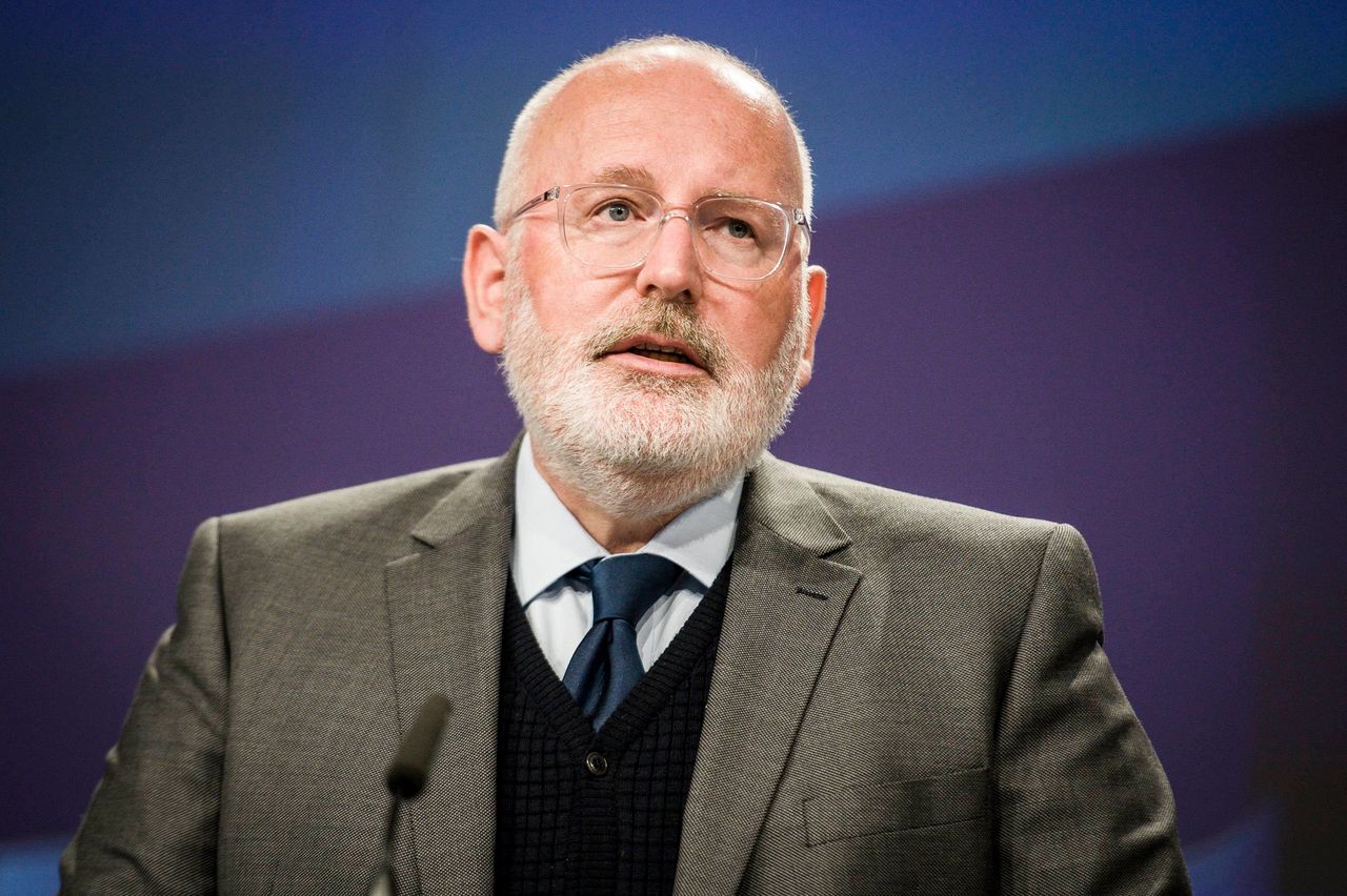 Konrad Szymański nie przekonał Fransa Timmermansa. "Brak woli zmian"