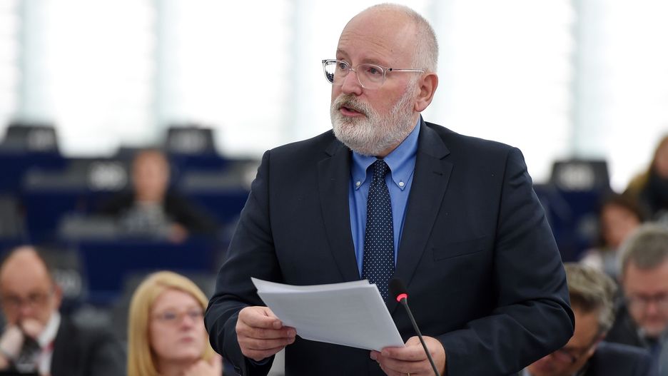 Timmermans: życzeniem Komisji jest gwarancja niezależności wymiaru sprawiedliwości w Polsce