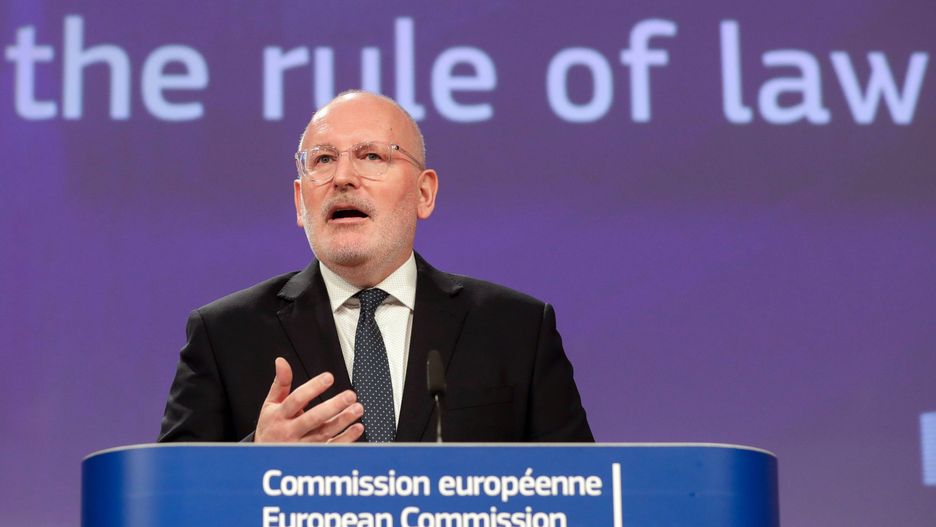 Frans Timmermans kandyduje na szefa Komisji Europejskiej