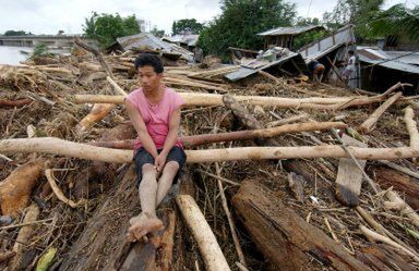 Tajfun Muifa zabił 600 osób - nadchodzi tajfun Nanmadol