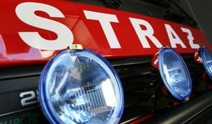 Warszawa. Pożar w bloku przy ul. Grzybowskiej. Trzy osoby w szpitalu