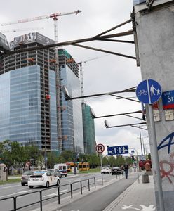 Budowa wieżowca przy Srebrnej. Ratusz chce zablokować inwestycję spółki powiązanej z PiS