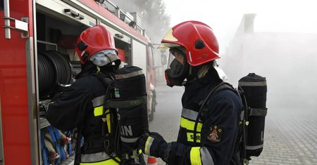 Tragedia w Łódzkiem. W pożarze zginęły dwie osoby