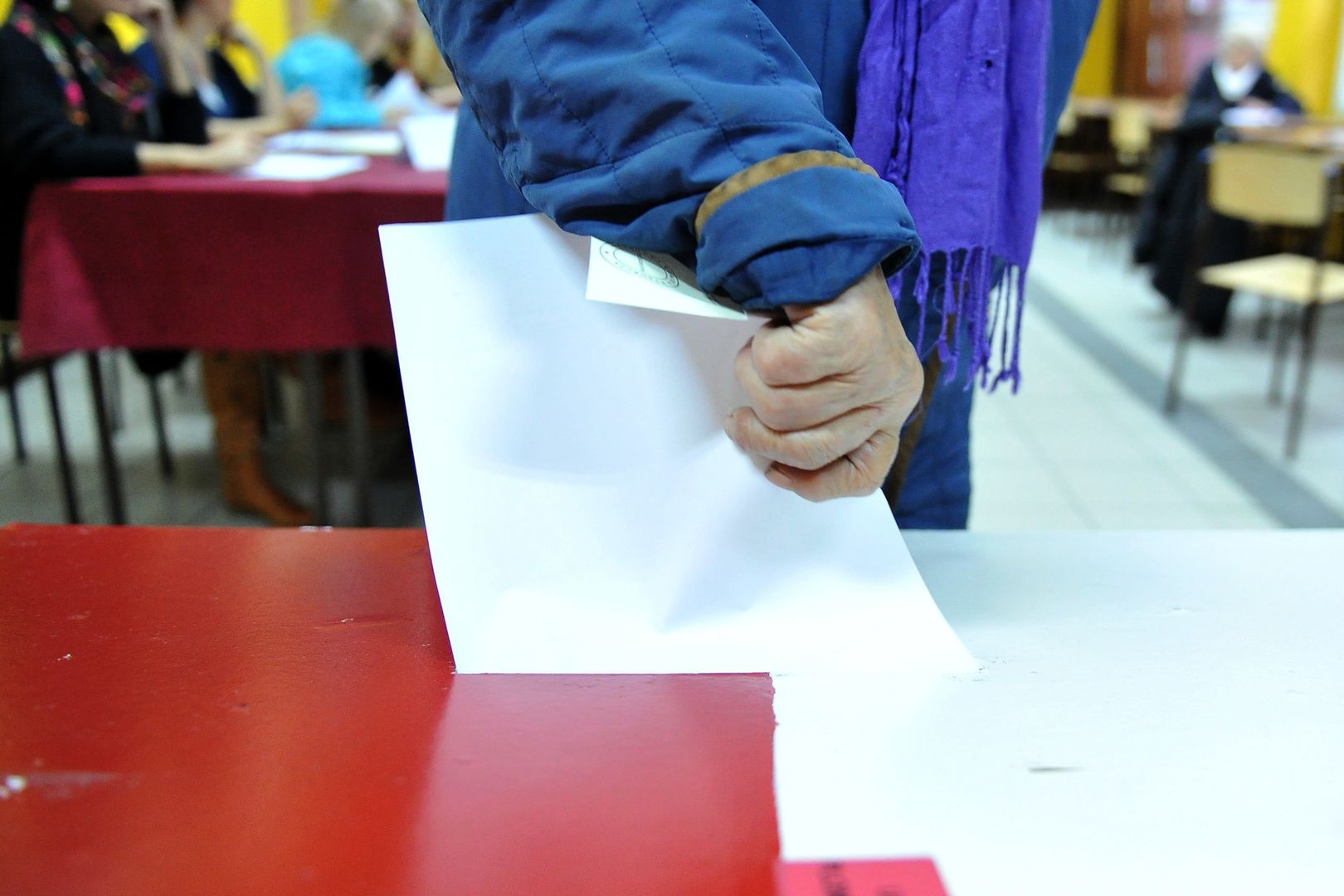 Wybory parlamentarne 2019. Doszło do dwóch incydentów w lokalach wyborczych