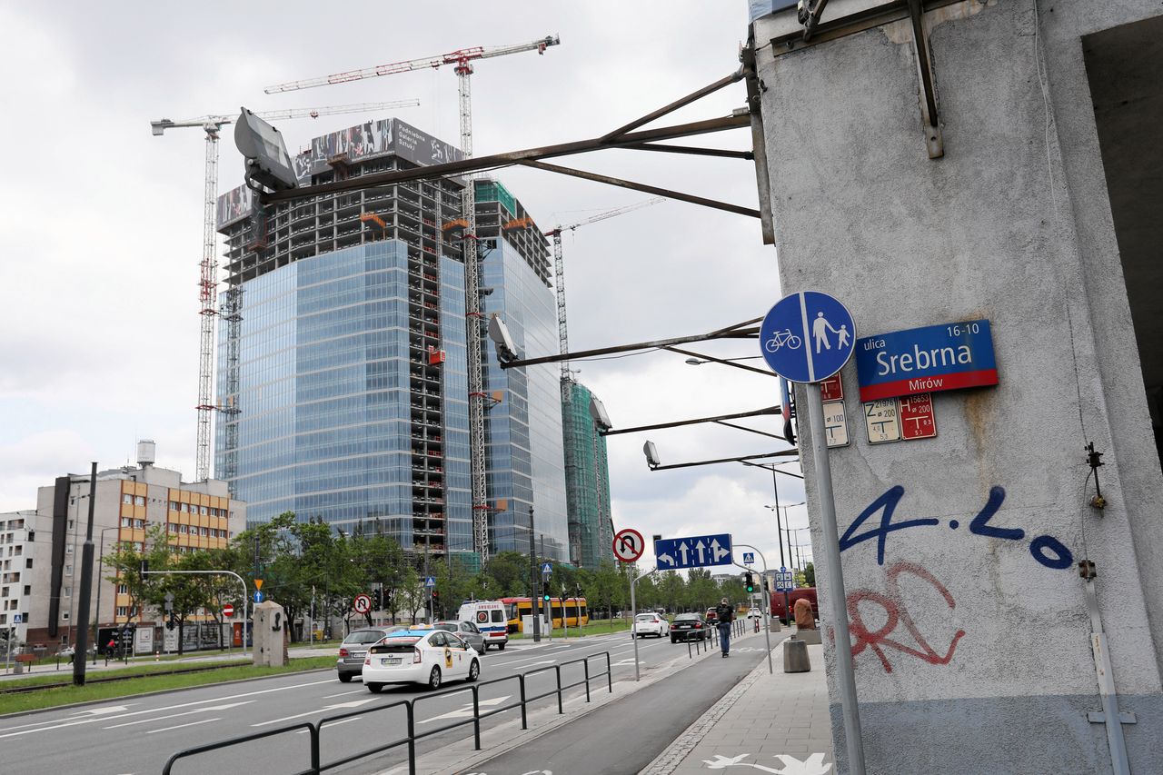 Afera "Srebrnej" i dwóch wież Kaczyńskiego. Tak prokuratura odmówiła wszczęcia śledztwa