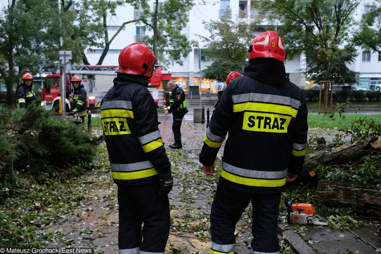 Pogoda. Awaria w Warszawie i paraliż kolei na przedmieściach