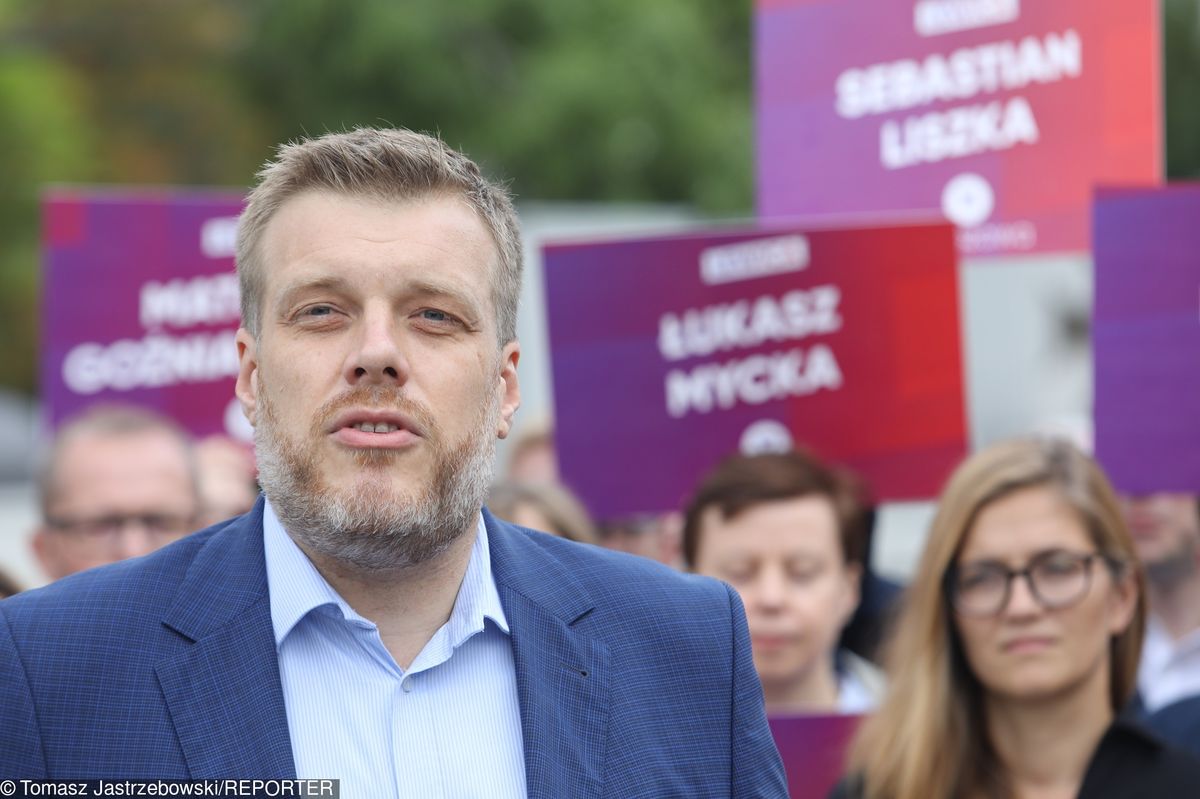 Wybory parlamentarne 2019. Adrian Zandberg: Schetyna ustępuje pola Kaczyńskiemu