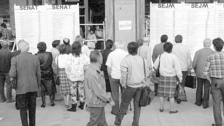 Wybory parlamentarne '89. Pierwsze wybory po 1947 roku,   w których dopuszczono opozyjcę