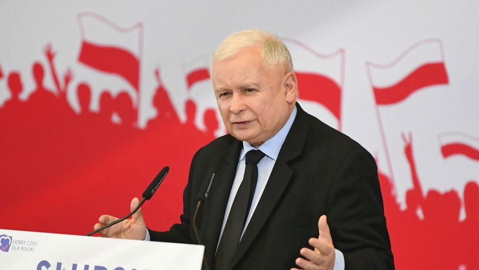 Wybory parlamentarne 2019. Jarosław Kaczyński przemawia na konwencji w Słupsku