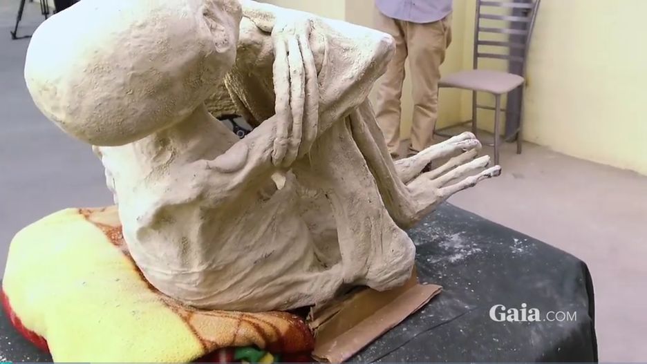 Mumia z Nazca, a według niektórych - kosmita