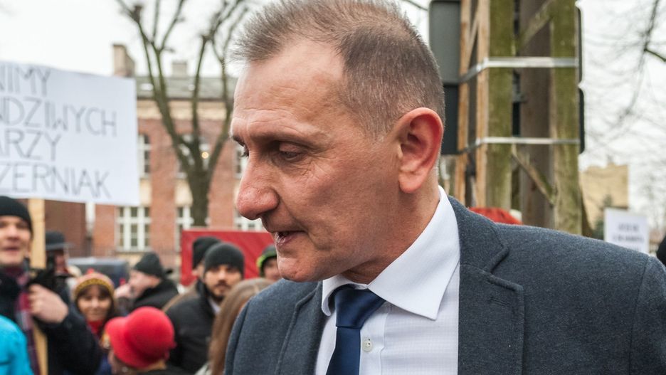 Dr Hubert Czerniak krytykuje szczepionki