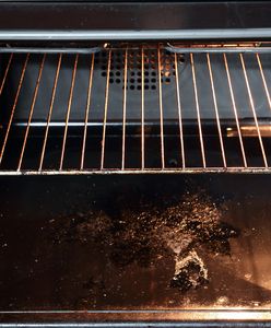 Bardzo drogi obiad. Zapomniała o banknotach w piekarniku, upiekła 21 tys. zł